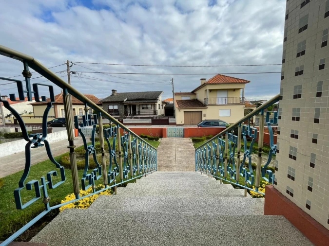 Moradia T4 para Venda em Monte Foto 26