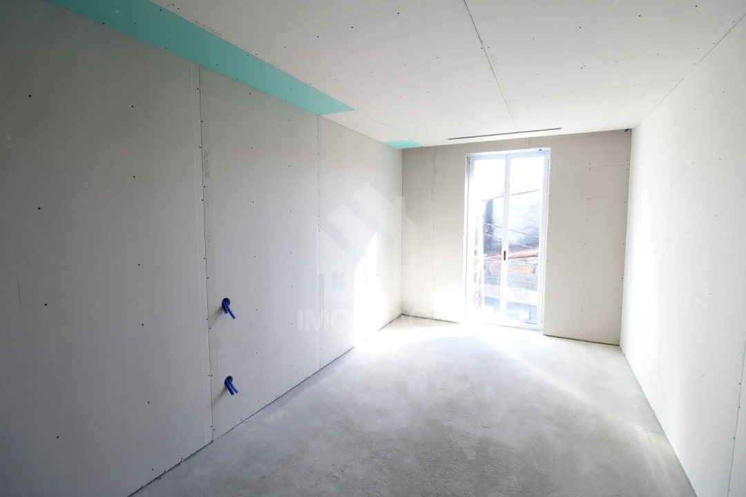 Apartamento T2 para Venda em Real, Dume e Semelhe Foto 12