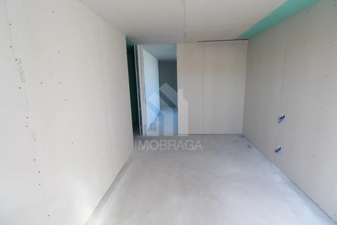 Apartamento T2 para Venda em Real, Dume e Semelhe Foto 13