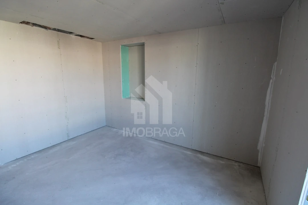Apartamento T2 para Venda em Real, Dume e Semelhe Foto 17