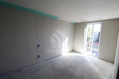 Apartamento T2 para Venda em Real, Dume e Semelhe