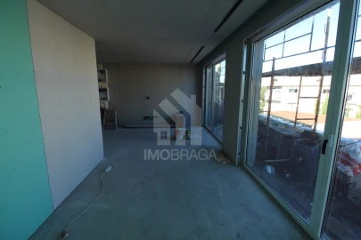 Apartamento T2 para Venda em Real, Dume e Semelhe