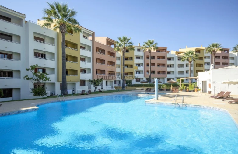 Apartamento para Venda em Albufeira e Olhos de Água Foto 19