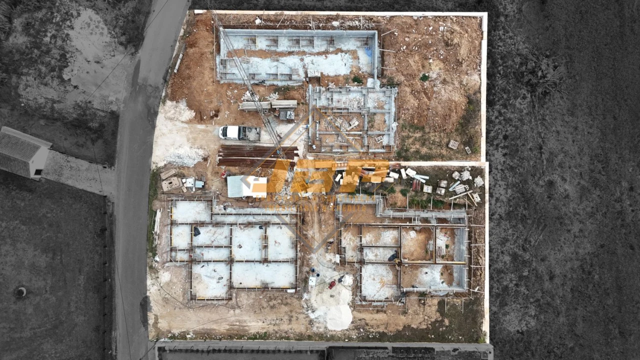 Moradia T4 para Venda em Alfeizerão Foto 32