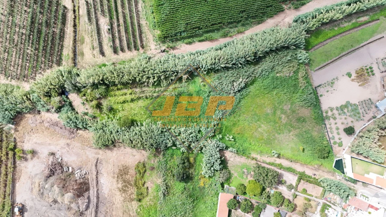 Terreno para Venda em Alfeizerão Foto 2