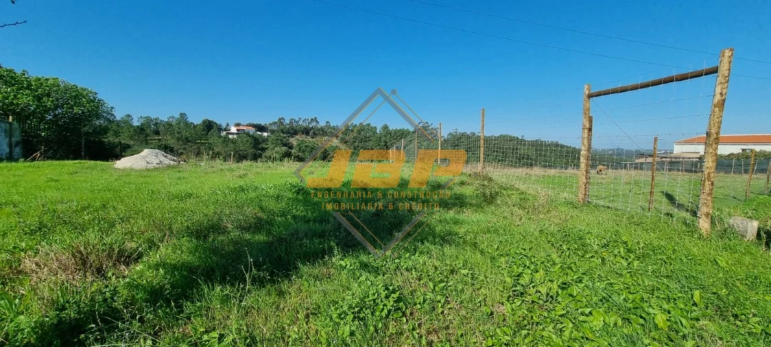 Terreno para Venda em Alvorninha Foto 3