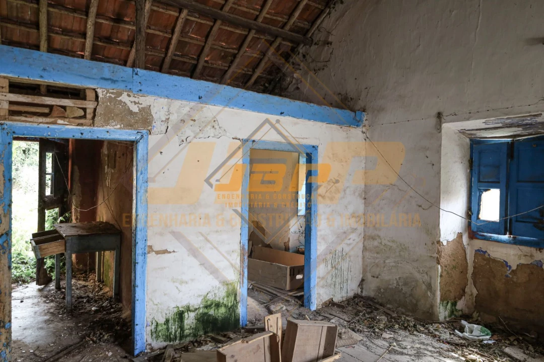 Moradia T2 para Venda em Tornada e Salir do Porto Foto 11