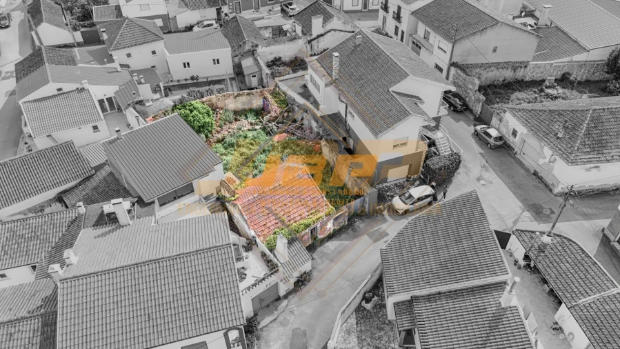 Moradia T2 para Venda em Tornada e Salir do Porto Foto 20