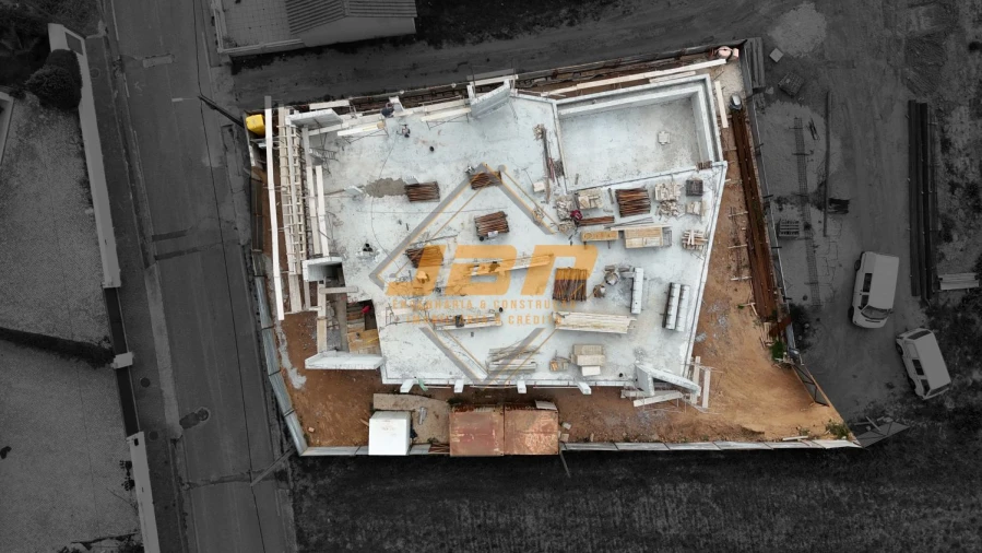 Moradia T3 para Venda em Alfeizerão Foto 8