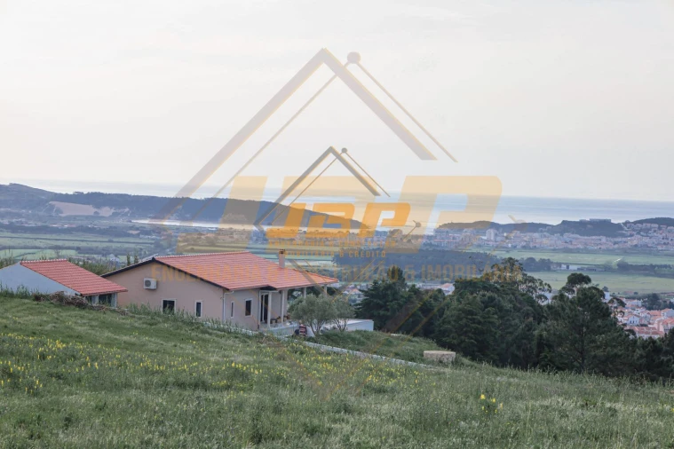 Moradia T3 para Venda em Alfeizerão Foto 29