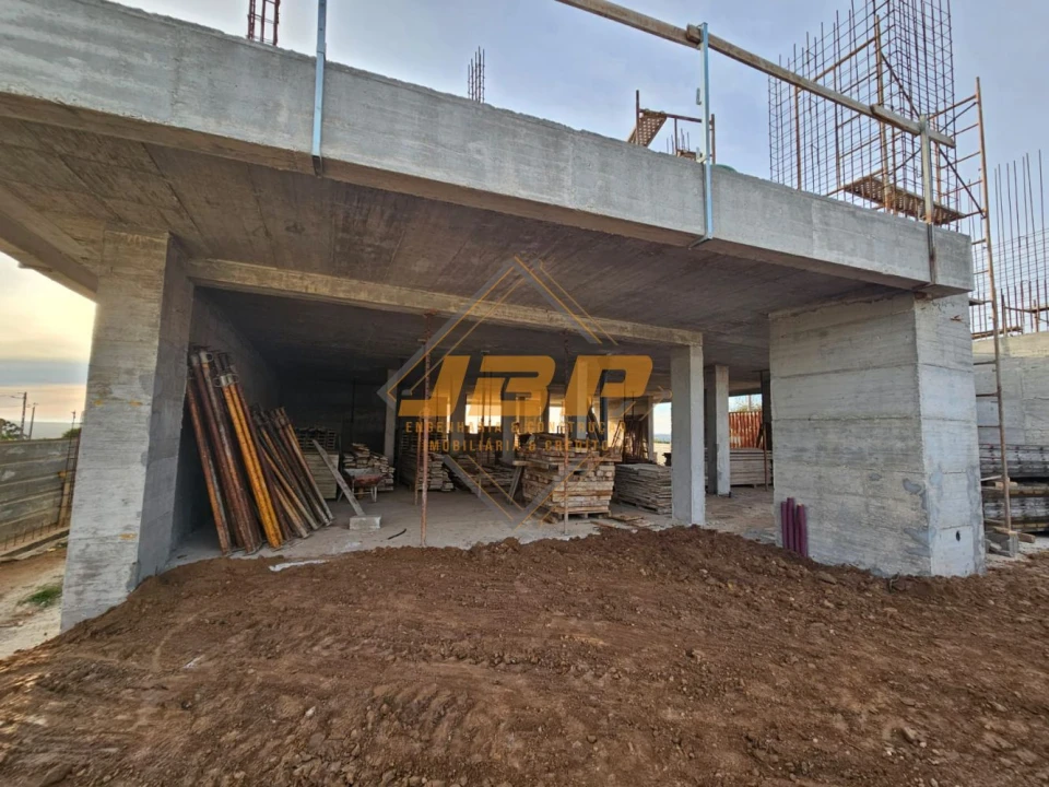 Moradia T3 para Venda em Alfeizerão Foto 21