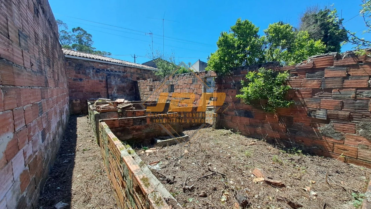 Garagem para Venda em Benedita Foto 8