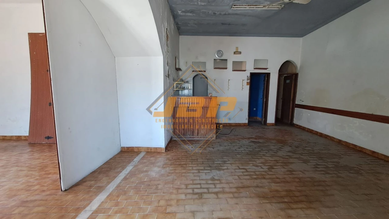 Garagem para Venda em Benedita Foto 16