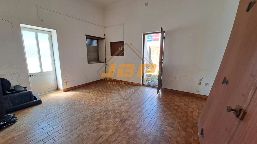 Garagem para Venda em Benedita Foto 27