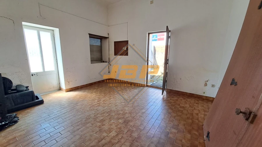 Garagem para Venda em Benedita Foto 24