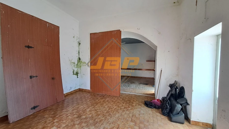 Garagem para Venda em Benedita Foto 19