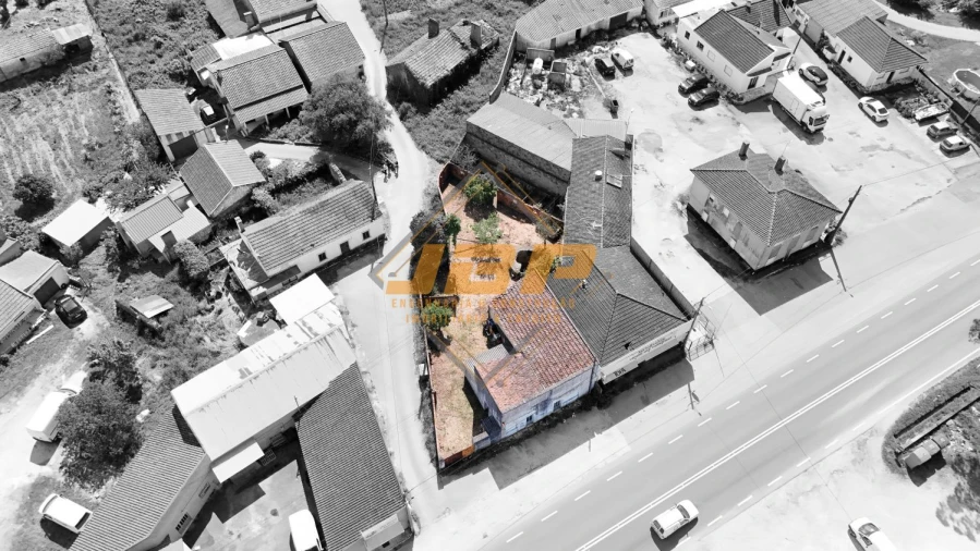 Garagem para Venda em Benedita Foto 10