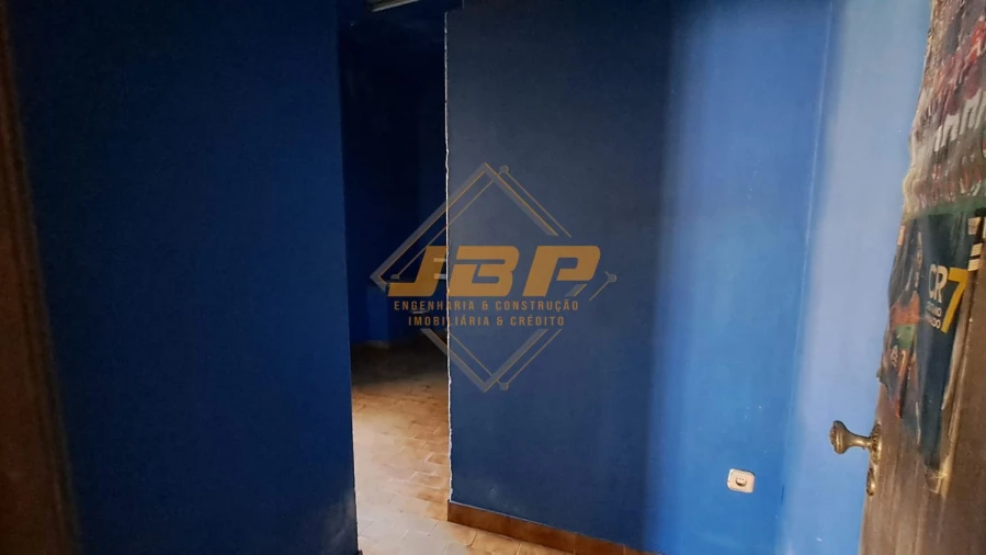 Garagem para Venda em Benedita Foto 12