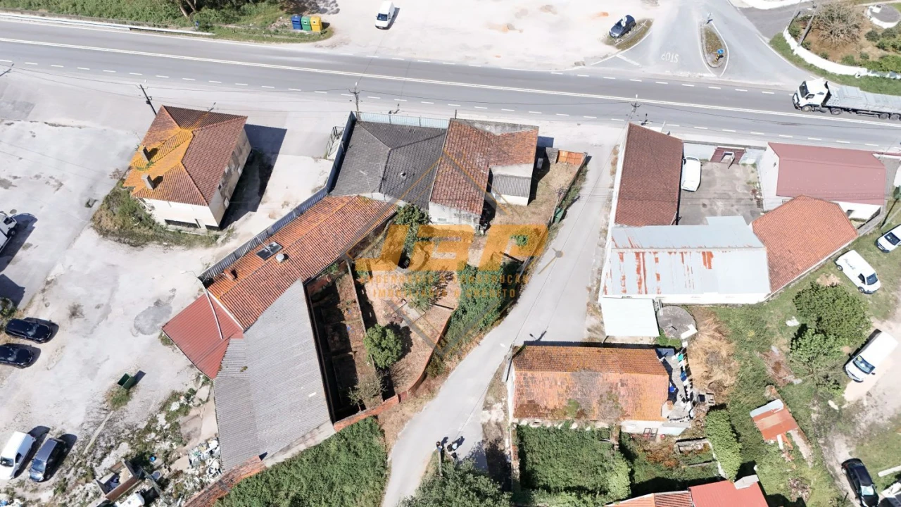 Garagem para Venda em Benedita Foto 49