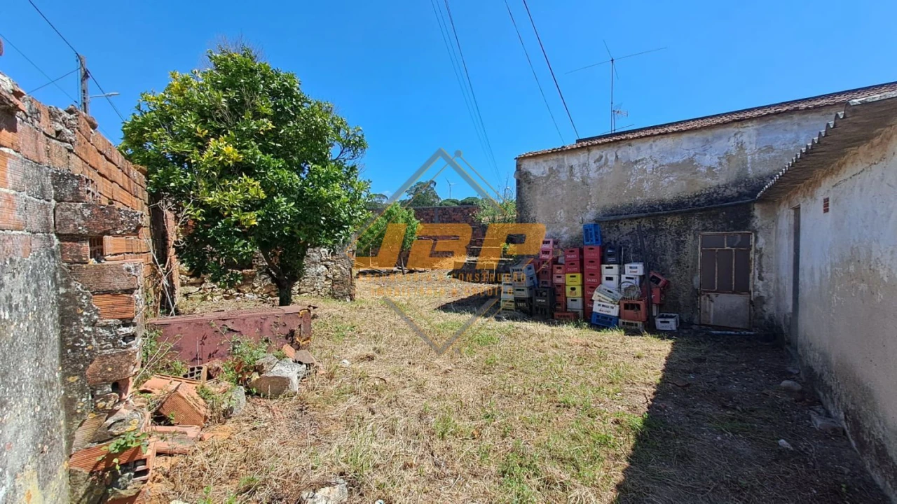 Garagem para Venda em Benedita Foto 15