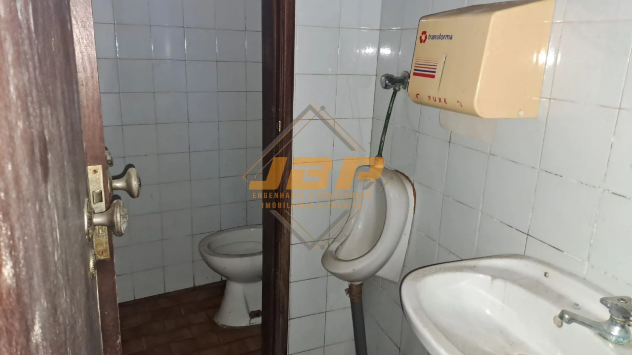 Garagem para Venda em Benedita Foto 17