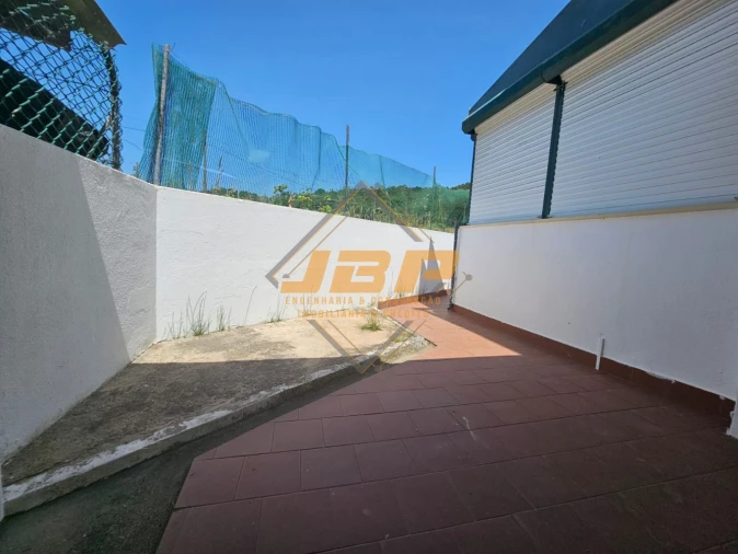 Moradia T3 para Venda em Alfeizerão Foto 22