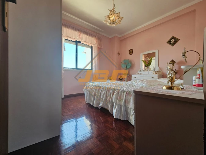 Moradia T3 para Venda em Alfeizerão Foto 37