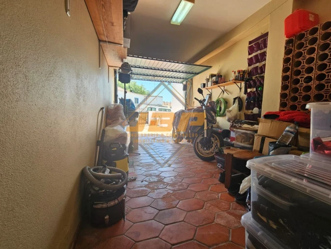 Moradia T3 para Venda em Alfeizerão Foto 24