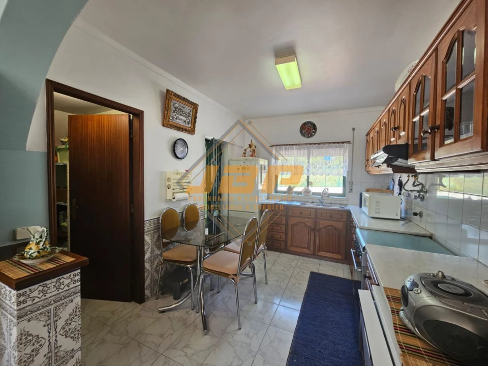 Moradia T3 para Venda em Alfeizerão Foto 17