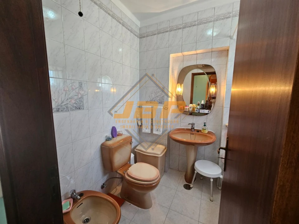 Moradia T3 para Venda em Alfeizerão Foto 43