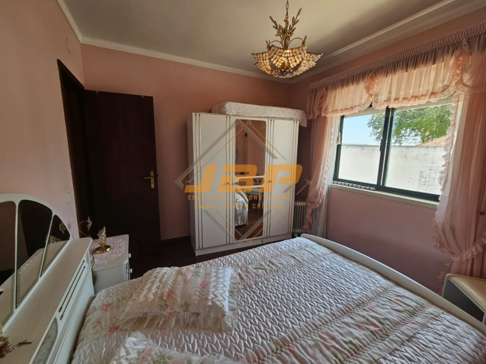 Moradia T3 para Venda em Alfeizerão Foto 38