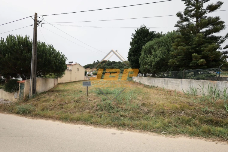 Terreno para Venda em São Martinho do Porto Foto 8