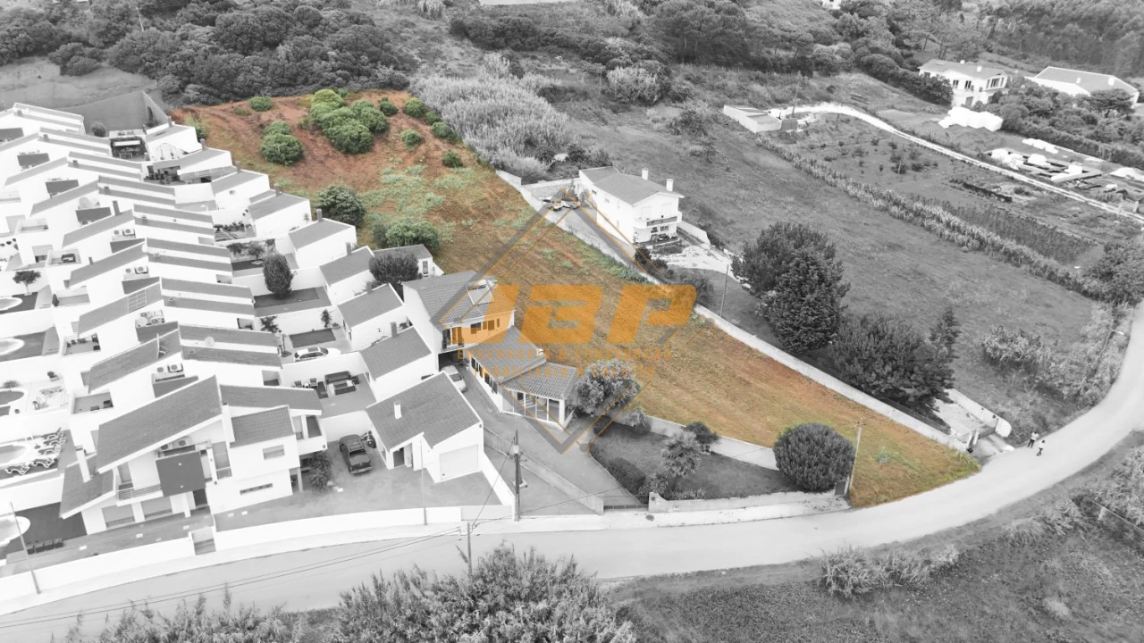 Terreno para Venda em São Martinho do Porto Foto 2