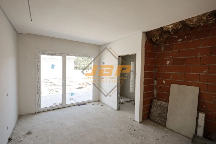 Moradia T4 para Venda em Nadadouro Foto 26