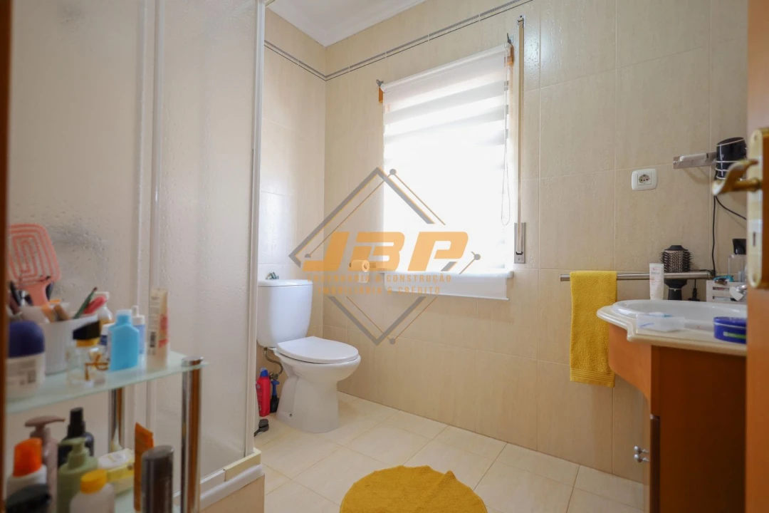 Moradia T4 para Venda em Alfeizerão Foto 27