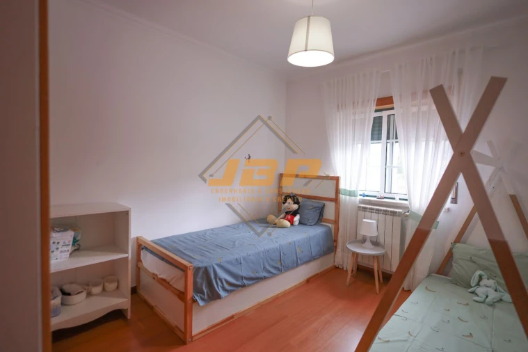 Moradia T4 para Venda em Alfeizerão Foto 17