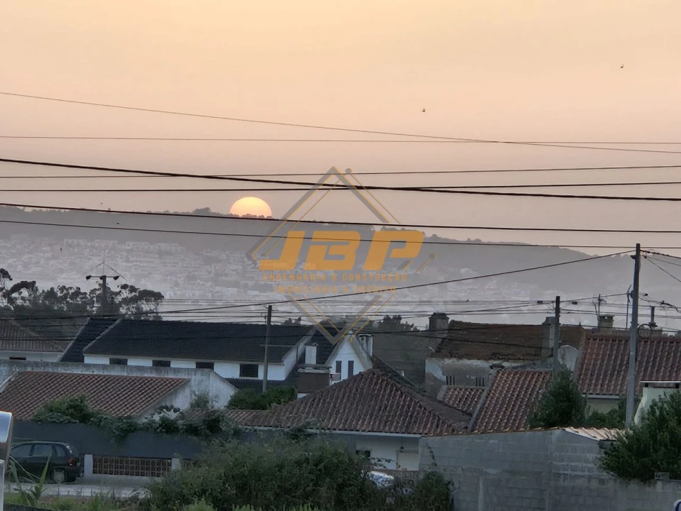 Moradia T4 para Venda em Alfeizerão Foto 36