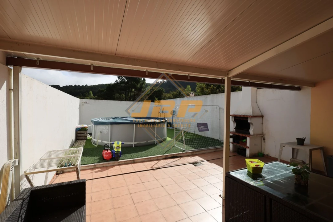 Moradia T4 para Venda em Alfeizerão Foto 32