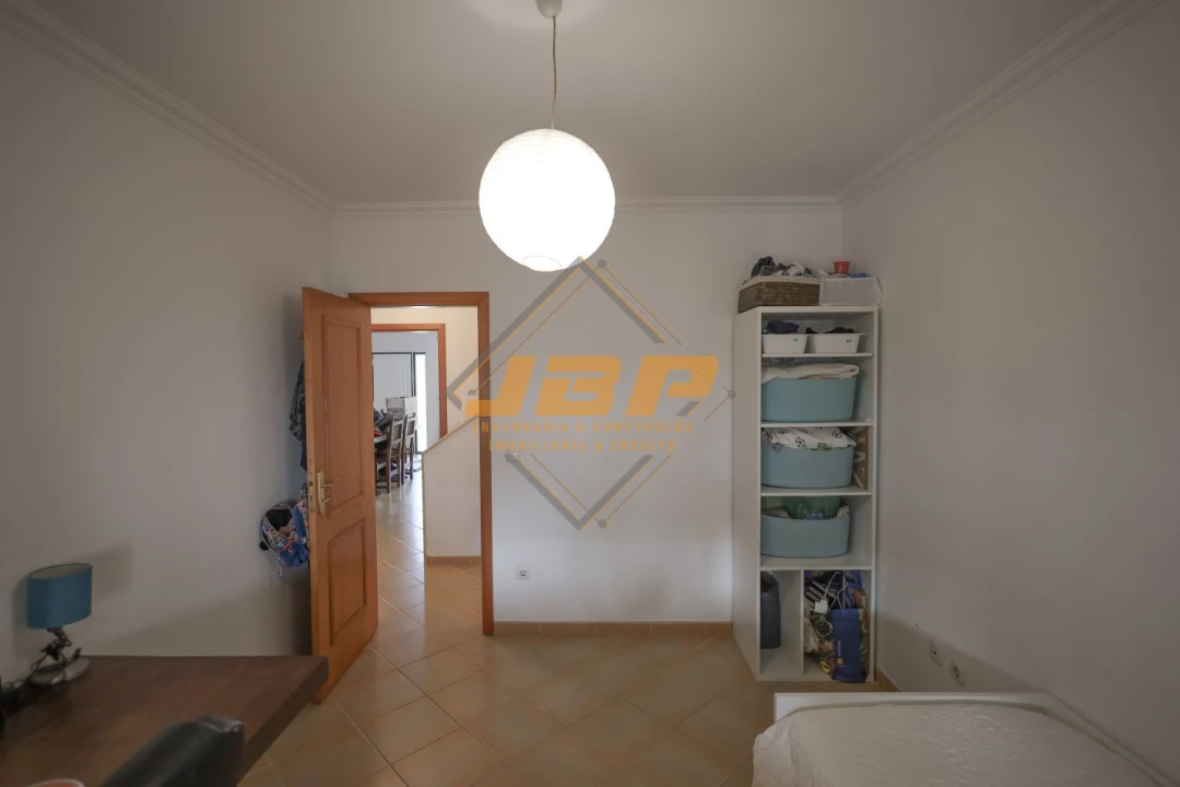 Moradia T4 para Venda em Alfeizerão Foto 11