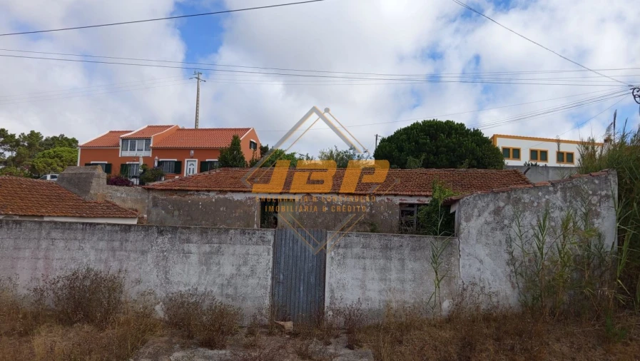 Garagem para Venda em Tornada e Salir do Porto Foto 12