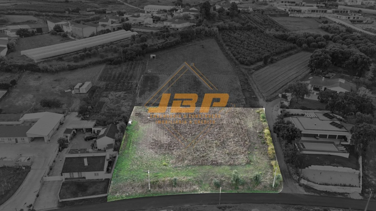 Terreno para Venda em Alfeizerão Foto 3