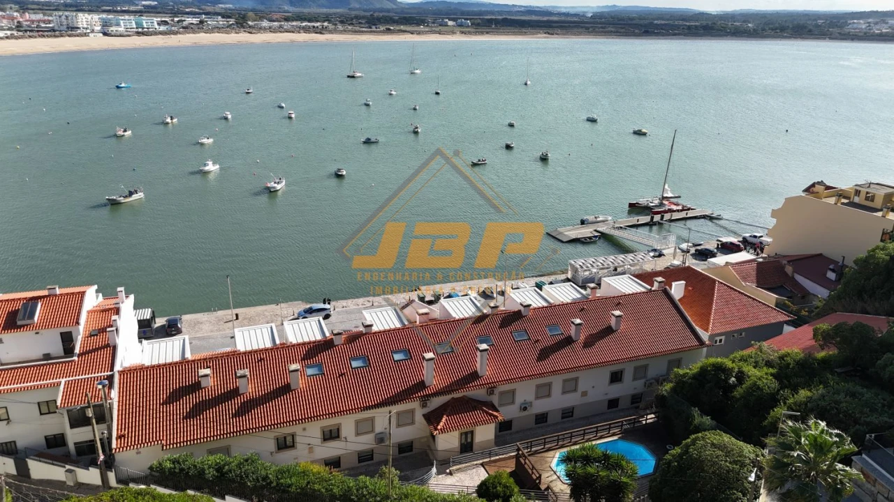 Moradia T1 para Venda em São Martinho do Porto Foto 20