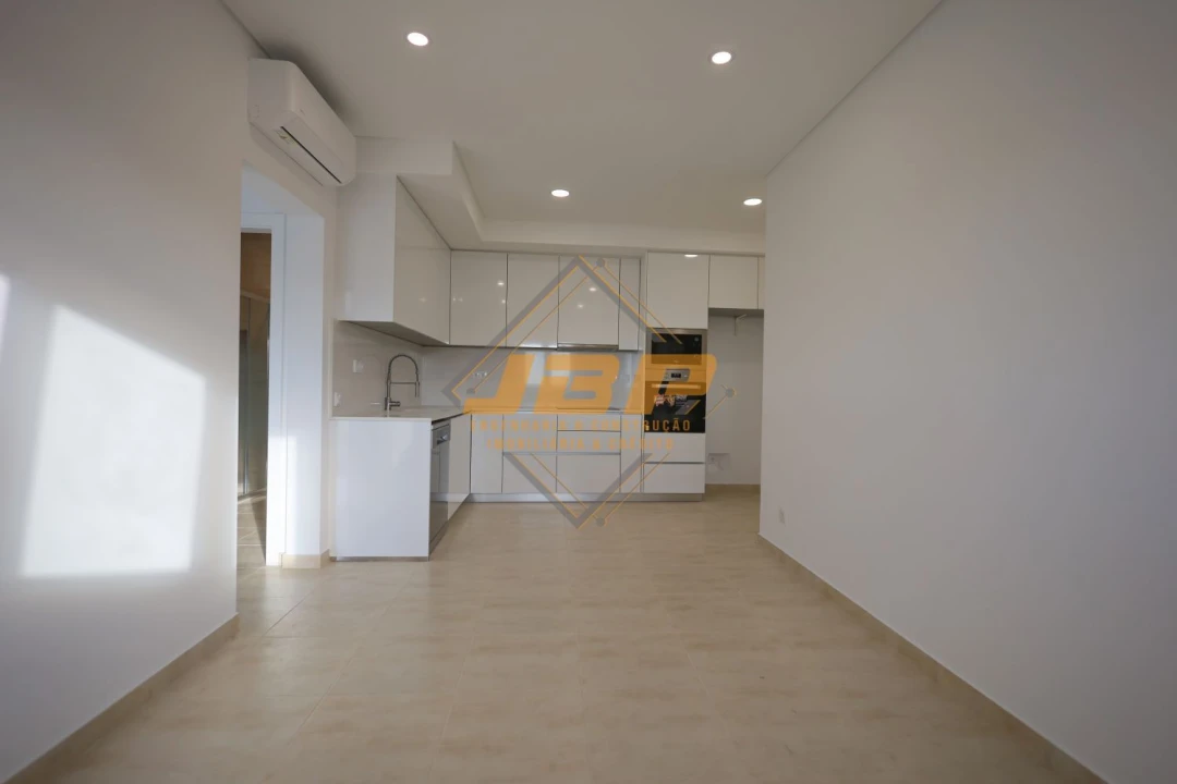 Moradia T3 para Venda em Maxial e Monte Redondo Foto 1