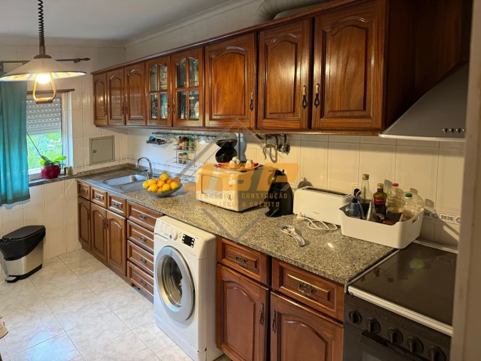 Apartamento T3 para Venda em Marrazes e Barosa Foto 9