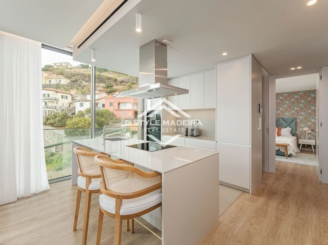 Apartamento T1 para Arrendamento em Calheta Foto 7