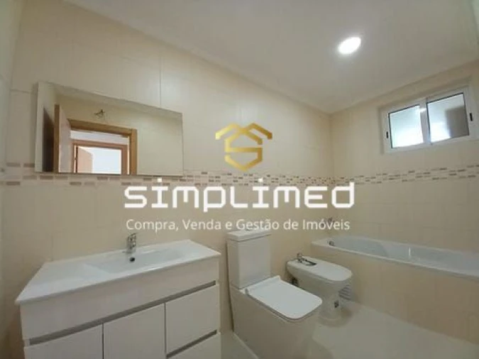 Moradia T3 para Venda em São Domingos de Rana Foto 14