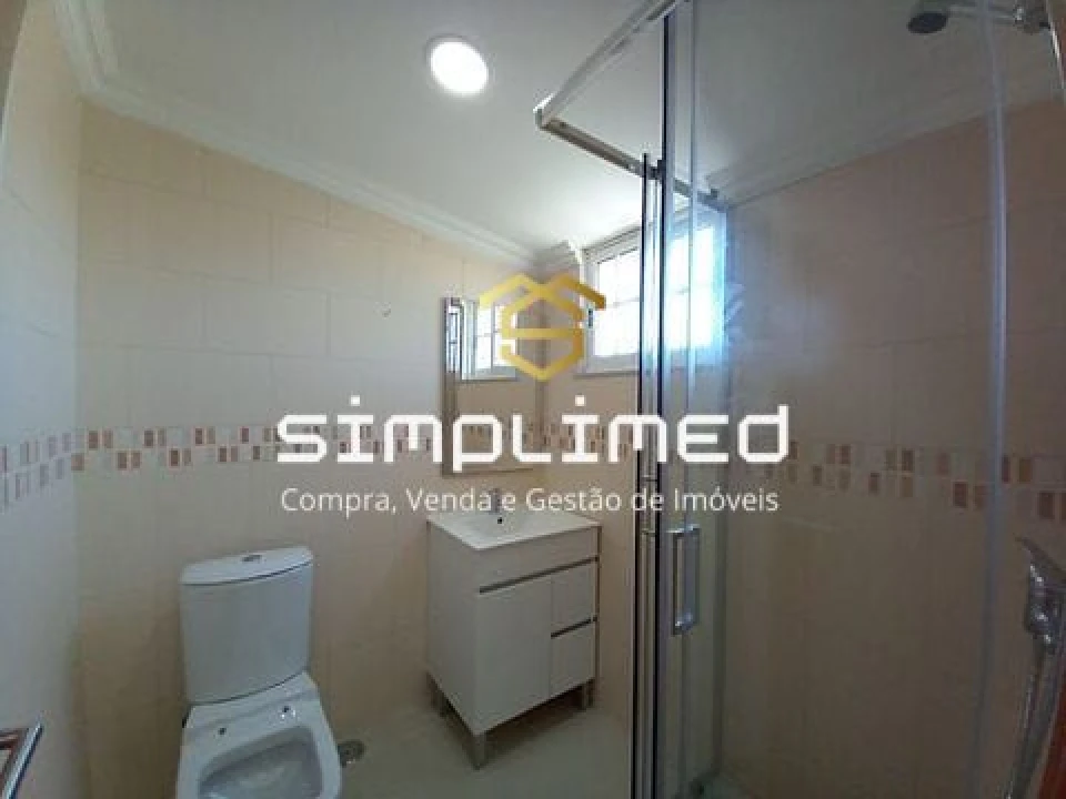 Moradia T3 para Venda em São Domingos de Rana Foto 13
