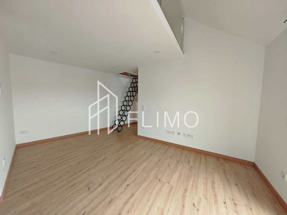 Apartamento T1 para Venda em Ovar, São João, Arada e São Vicente de Pereira Jusã Foto 2