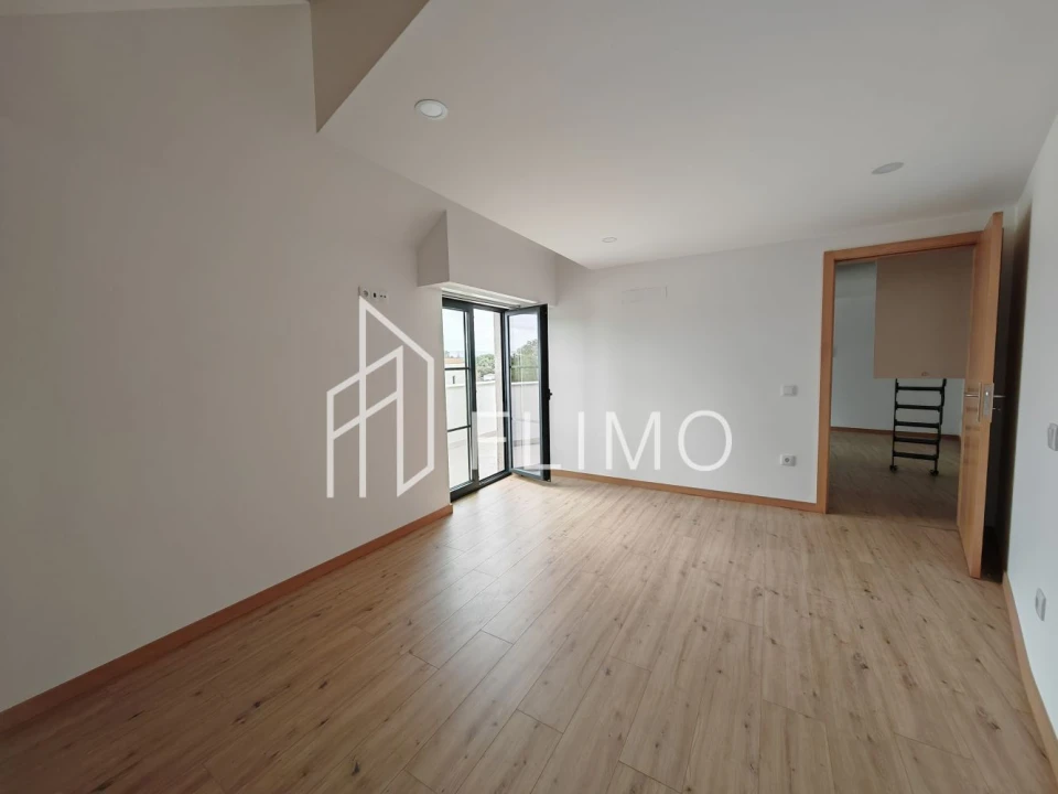 Apartamento T1 para Venda em Ovar, São João, Arada e São Vicente de Pereira Jusã Foto 9