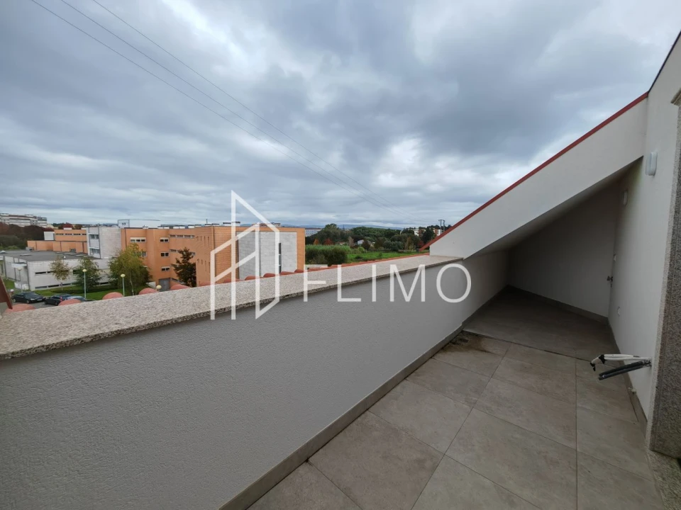 Apartamento T0 para Venda em Ovar, São João, Arada e São Vicente de Pereira Jusã Foto 9